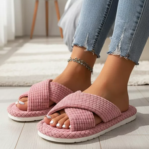 home slippers, open toe slippers, house shoes for women, supportive house shoes, comfy house slippers, cute house slippers